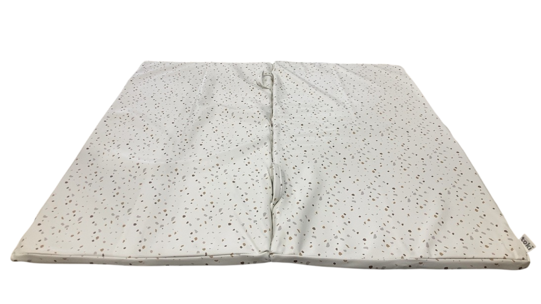 Toki Kids Vegan Leather Mat Standard, Terrazzo Chalk
