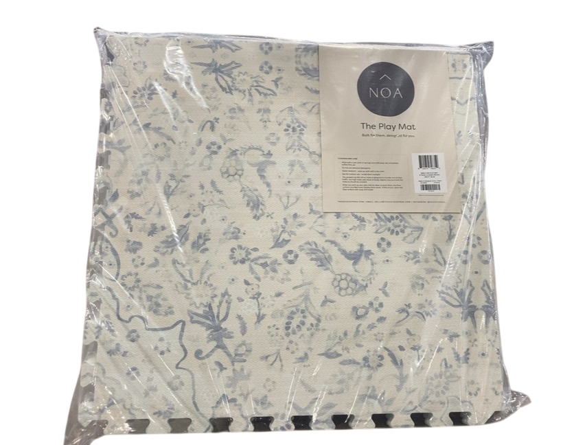 House of Noa Little Nomad Play Mat, 4x6, Delft blue, Emile
