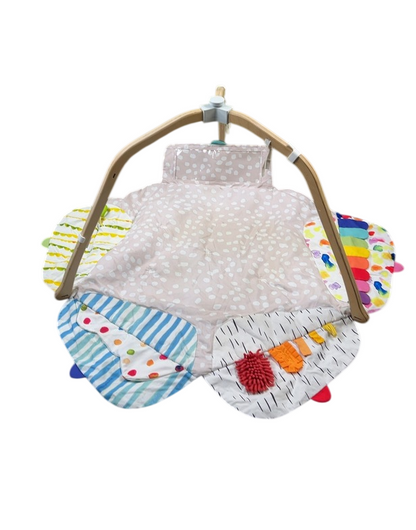 Lovevery The Play Gym with Play Strands